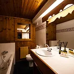 Hotel La Savoyarde Val-dʼIsère