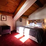 Hotell La Savoyarde 3*