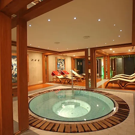 La Savoyarde Hotel Val-dʼIsère