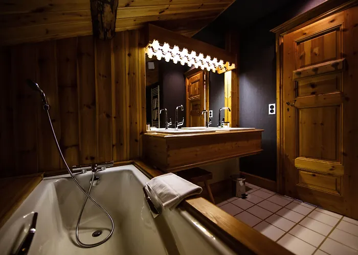 La Savoyarde 3* Val-dʼIsère